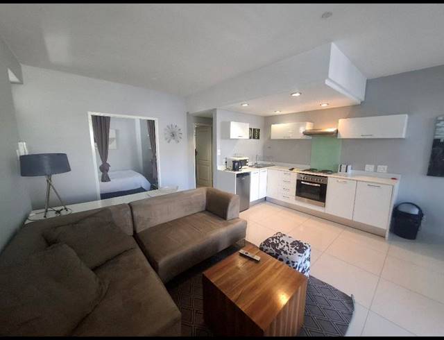 1 BEDROOM PROPERTY TO RENT IN ILLOVO